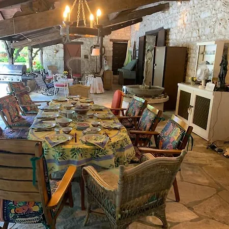 Stunning 18th Century Holiday home *