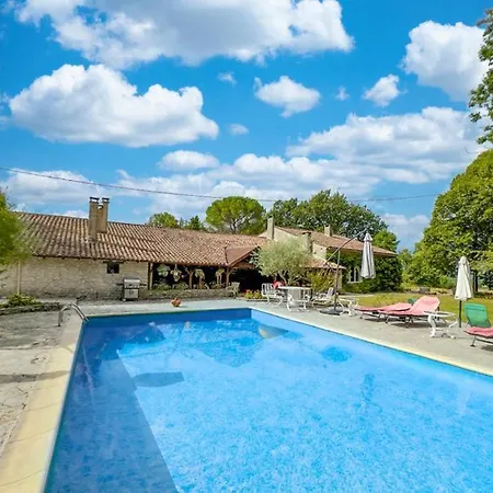 Stunning 18th Century * Loubes-Bernac